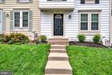 1717 Chesterfield Square - Photo 2