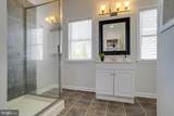 305 Collington Avenue - Photo 45