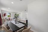 945 Renfrew - Photo 11