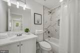 945 Renfrew - Photo 19