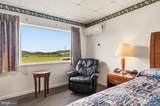 6920 Motor Inn - Photo 32