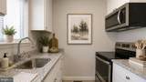 1102 Barnaby Terrace - Photo 25