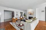 202-10 Rittenhouse Square - Photo 3