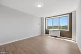10201 Grosvenor Place - Photo 10