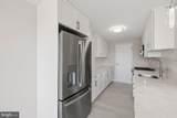 10201 Grosvenor Place - Photo 9