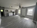 1000 W 8Th Street - Photo 1