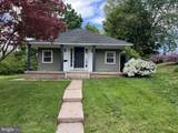 913 Chestnut Street - Photo 3
