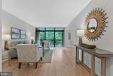 1621 Parkcrest Circle - Photo 3