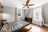 1019 Stirling Street - Photo 16