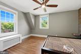 1019 Stirling Street - Photo 18