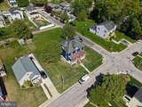 3914 Pinewood Avenue - Photo 2