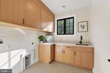 7601 Maryknoll Avenue - Photo 33