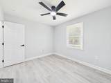 9604 Middleridge Court - Photo 36