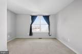 1415 Trafalgar Lane - Photo 12