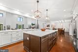 7706 Rogues Road - Photo 14