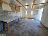 6706 Whiteley Road - Photo 40