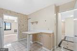 205 Yoakum Parkway - Photo 21