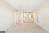 205 Yoakum Parkway - Photo 33