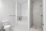2000 Clarendon Boulevard - Photo 10