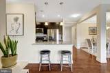 2907 Bleeker Street - Photo 12