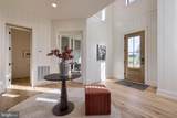433 Jamesfield Drive - Photo 2