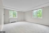 10401 Grosvenor Place - Photo 9