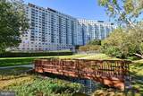 10201 Grosvenor Place - Photo 26
