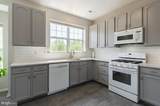 58 Stuart Drive - Photo 15