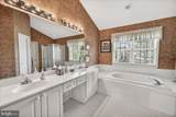6309 Knollwood Drive - Photo 32