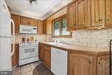 25 Fall Place - Photo 25