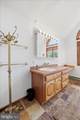 25 Fall Place - Photo 40