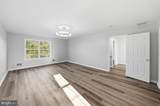 395 Bunting Avenue - Photo 15