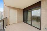 307 Yoakum Parkway - Photo 15