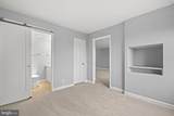 307 Yoakum Parkway - Photo 28