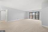 307 Yoakum Parkway - Photo 5