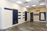 917 7TH Street - Photo 6