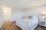 10101 Grosvenor Place - Photo 16