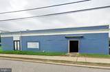 2040 Napfle Avenue - Photo 4