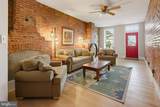 2837 Huntingdon Avenue - Photo 2