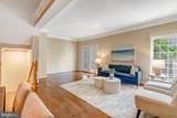 7706 Effingham Square - Photo 17