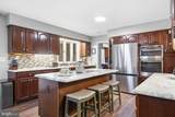 1126 Somerset Lane - Photo 5