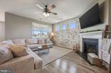 584 Sunshine Boulevard - Photo 13