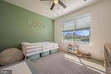 584 Sunshine Boulevard - Photo 18