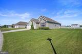 584 Sunshine Boulevard - Photo 2