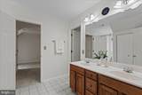 2731 Vivians Way - Photo 34