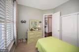 7910 Burbank Avenue - Photo 20