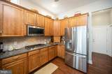7910 Burbank Avenue - Photo 35