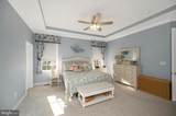 7910 Burbank Avenue - Photo 40