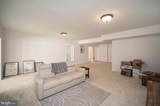7910 Burbank Avenue - Photo 49