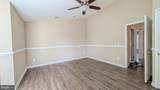 211 Shirley Square - Photo 18